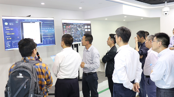 全国农技中心党委书记魏启文一行参观好色APP在线观看展厅