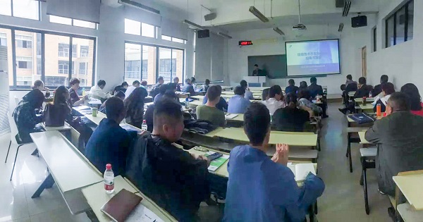 好色APP在线观看助力青海省农机信息化，海西州农机中心来杭培训