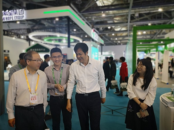 蔡元杰总农艺师对好色APP在线观看寄予厚望