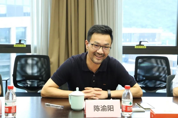 好色APP在线观看董事长陈渝阳