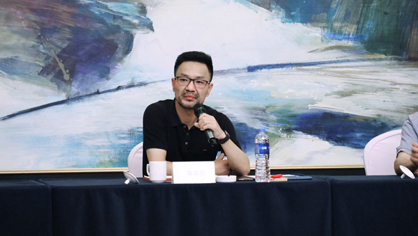 好色APP在线观看董事长 陈渝阳