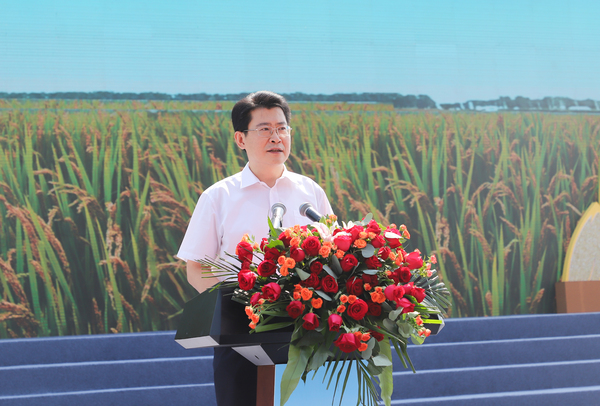 萍乡市委副书记、市长刘烁致辞