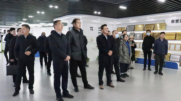 农业农村部信息中心与四川彭州、崇州市联合调研组赴好色APP在线观看考察